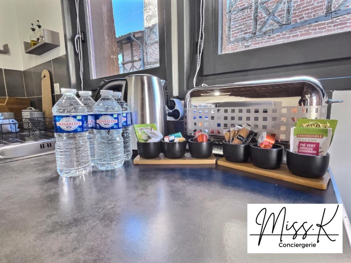 "La Fenetre Sur Le Marche" De Miss.K Conciergerie Apartment Chatillon-sur-Chalaronne Ngoại thất bức ảnh