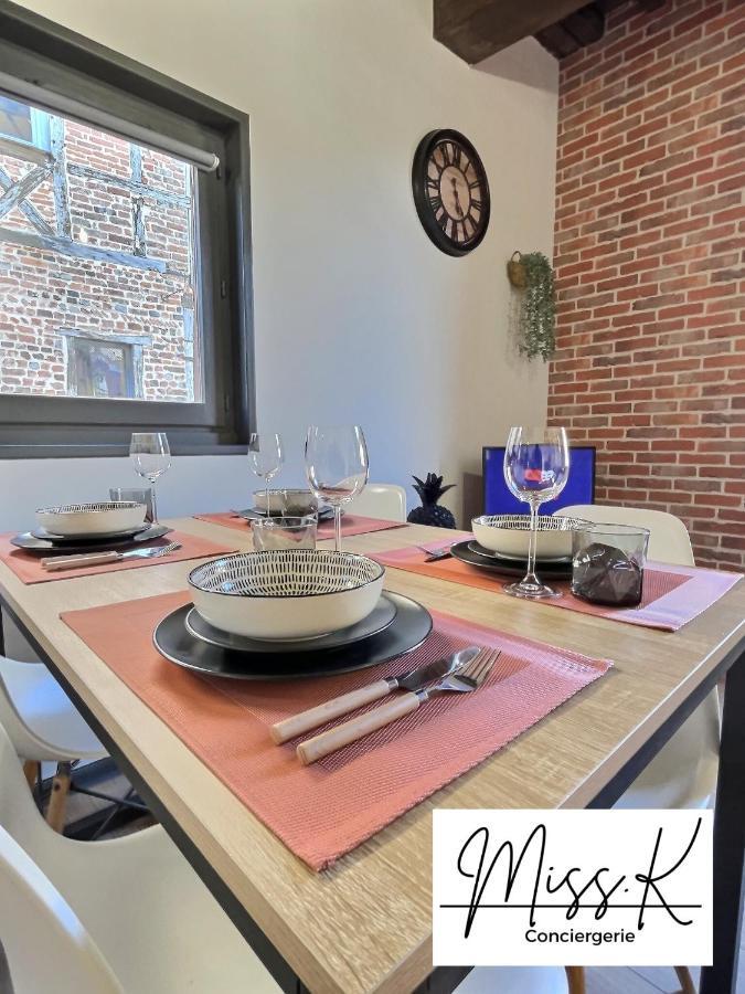 "La Fenetre Sur Le Marche" De Miss.K Conciergerie Apartment Chatillon-sur-Chalaronne Ngoại thất bức ảnh