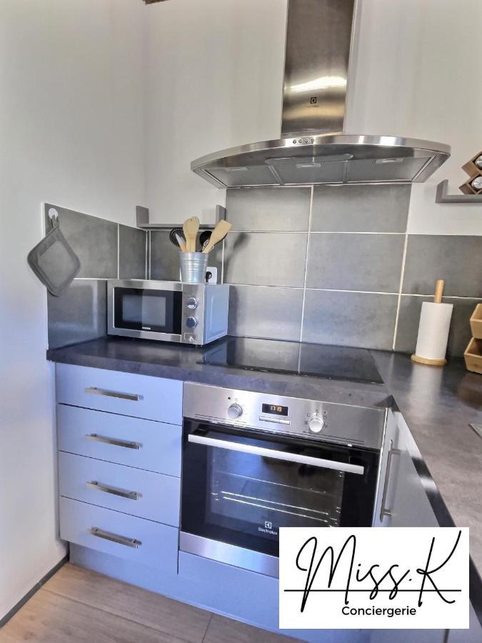 "La Fenetre Sur Le Marche" De Miss.K Conciergerie Apartment Chatillon-sur-Chalaronne Ngoại thất bức ảnh